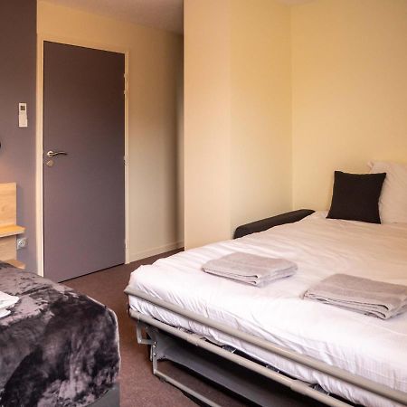 Logis Hotels Le Saint Pierre 蒙科坦特 外观 照片