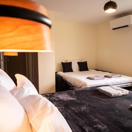 Logis Hotels Le Saint Pierre 蒙科坦特 外观 照片
