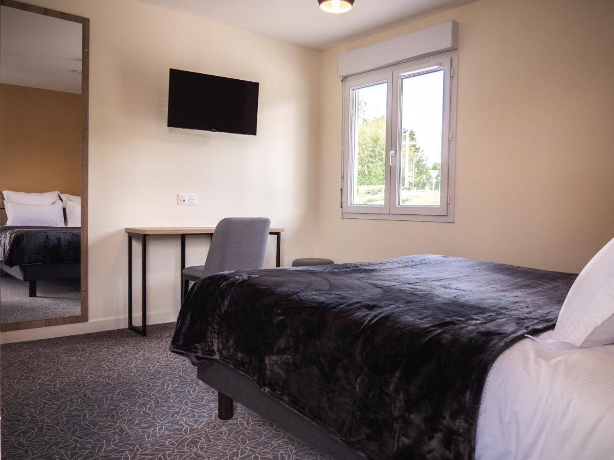 Logis Hotels Le Saint Pierre 蒙科坦特 外观 照片