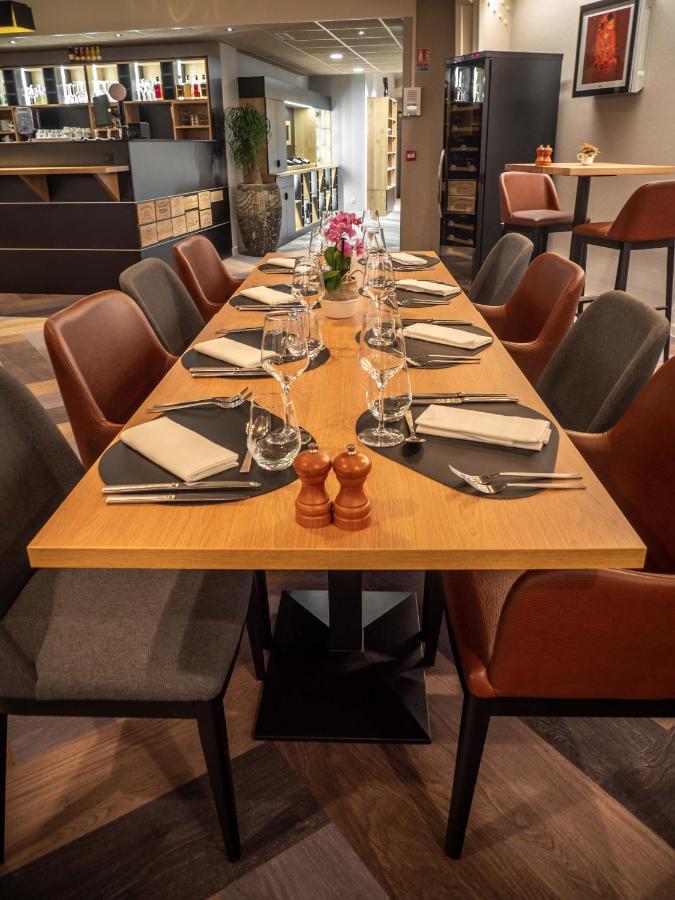 Logis Hotels Le Saint Pierre 蒙科坦特 外观 照片